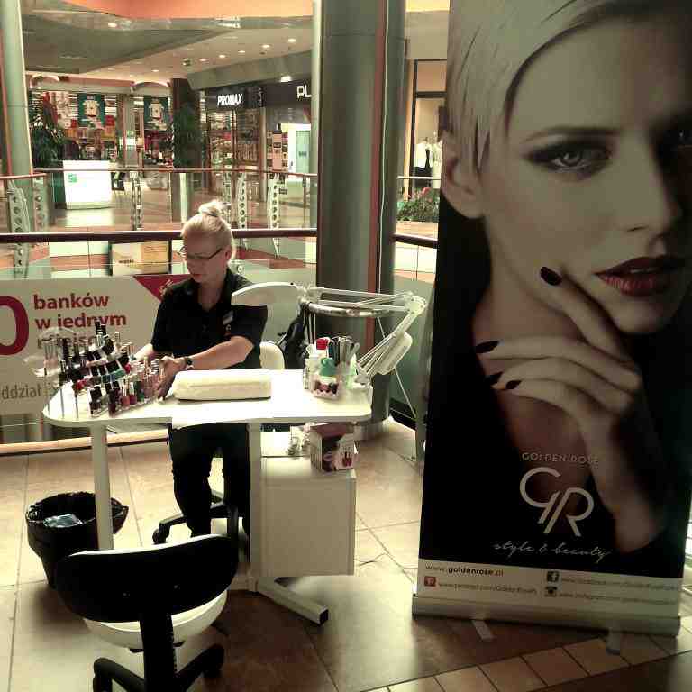 Stworzyliśmy piękne jesienne stylizacje paznokci w Galerii Bemowo!