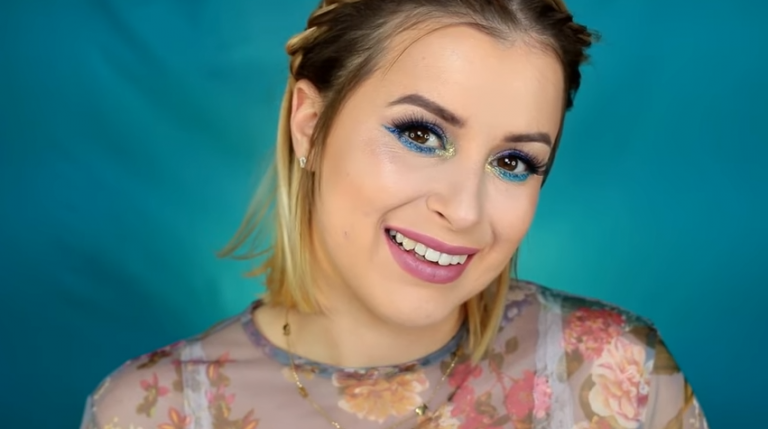 Metaliczna kreska i rozświetlona cera czyli wiosenny hit sezonu!