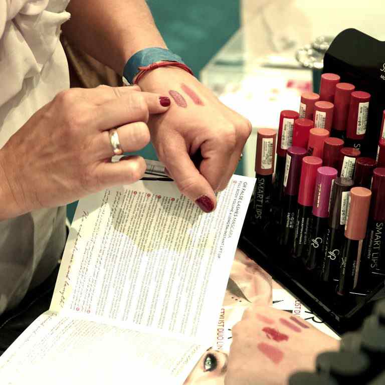 Matowe błyszczyki na targach Beauty Forum w Warszawie.