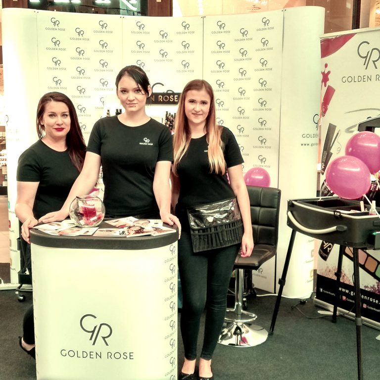 Wizażystki naszej marki podczas akcji Mam Meeting!