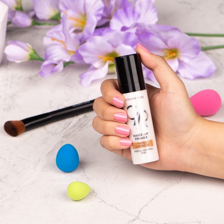 Gąbka do nakładania makijażu Beauty Blender  – jak używać?